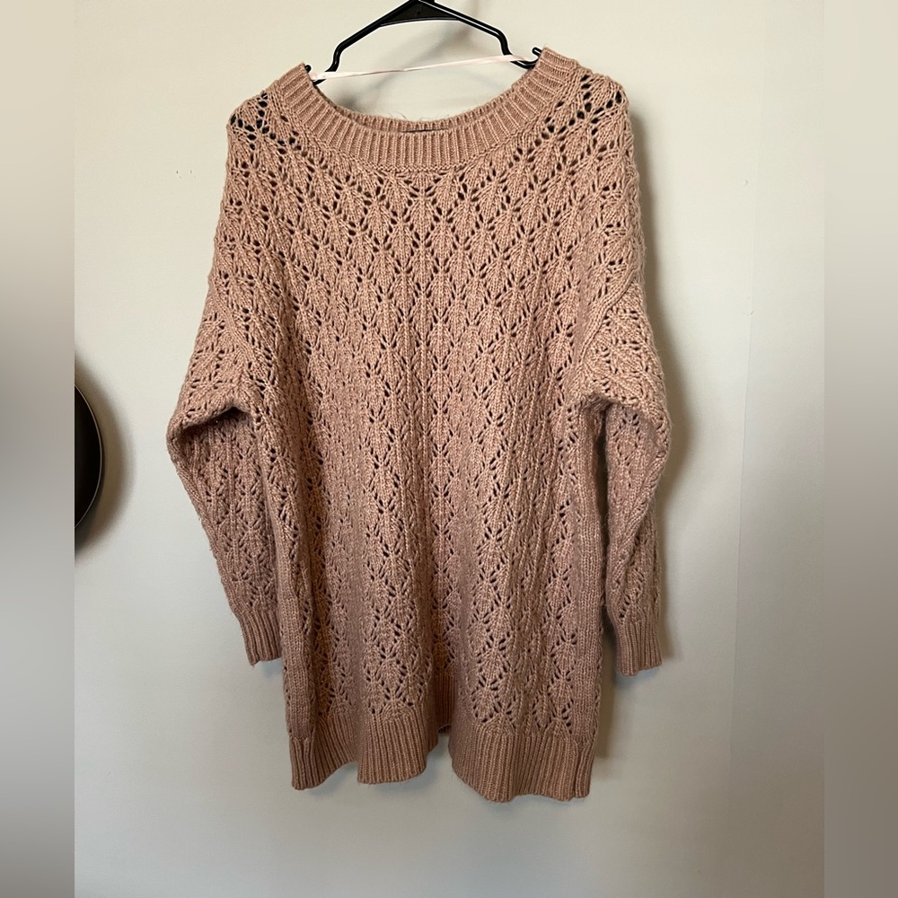 Host pick!! Lane Bryant dusty pink sweater